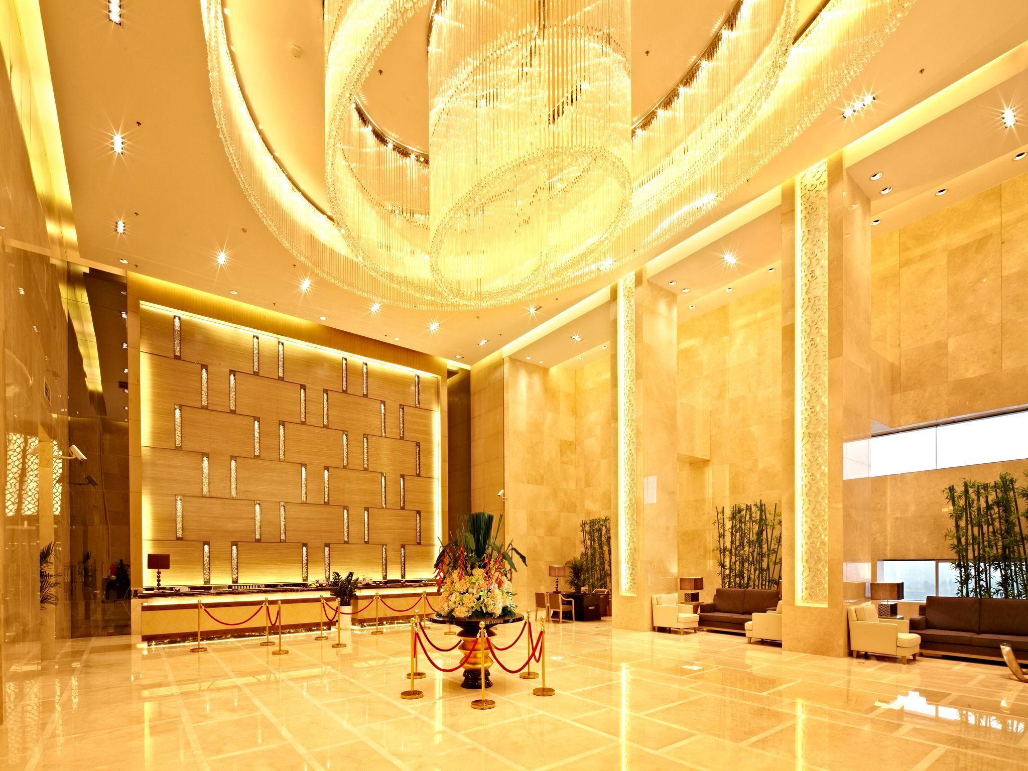Pearl River International Hotel（International Textile City） Гуанджоу Екстериор снимка